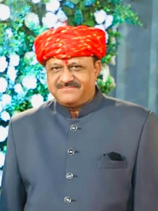 દિલીપસિંહજી દેવુભા સરવૈયા  